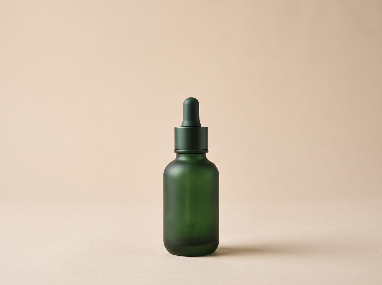 A bottle on a seamless sweep open in the Tessera editor with the whole frame selected.